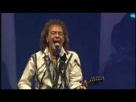 Smokie - The All Time Greatest Hits Live - YouTube