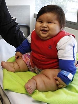 Bem Estar Bebê de 8 meses 20 kg chama atenção de ONG e ganha