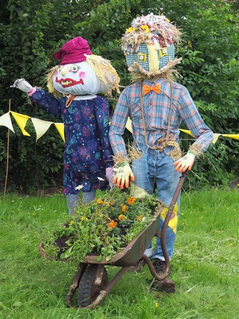 Pictures As Hundreds Take Part In First Ever Anlaby Scarecrow Hunt