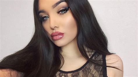 Nach Designer Vagina Melody Haase Erneuert Auch Den Po Promiflash De