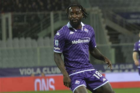 Per Nzola Possibile Futuro In Ligue C Il Lens Laviola It