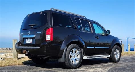 Nissan Pathfinder Silver Edition X Available For Auction