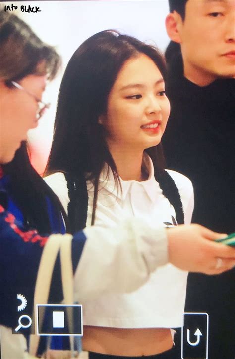 Blackpink ~ Jennie 🥟 Blackpink Jennie Blackpink Black Pink