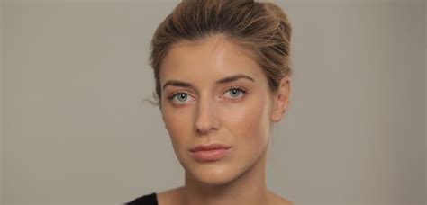 Видео естественный макияж в стиле nude Beauty Insider