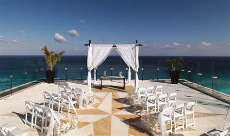 Beach Palace Wedding - Modern Destination Weddings