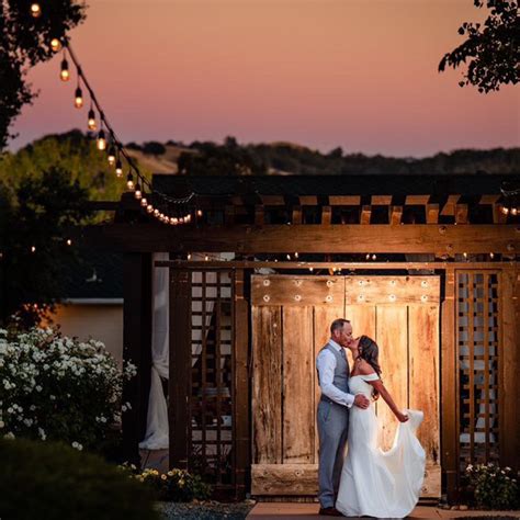 Rancho Victoria Weddings | Sacramento Plymouth Vineyard Estate Venue