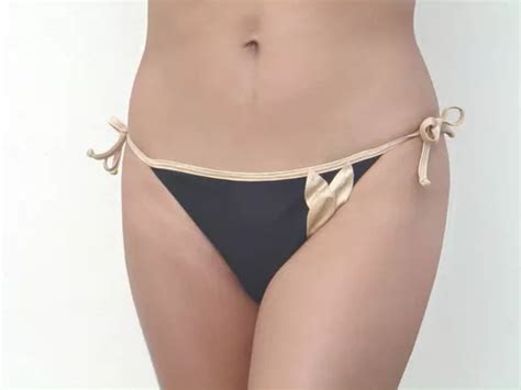 Bikini Malla Conjunto Corpiño Triangulo Y Bombacha Vedetina en venta en