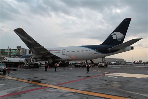 Pasajeros De Aerom Xico Salen Rumbo A Par S Tras Emergencia