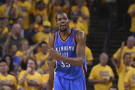 Thunder's Kevin Durant swears he hasn't thought about upcoming free ...