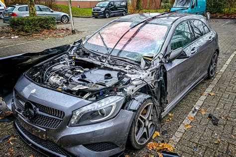 Politie Onderzoekt Explosie Bij Auto Smetanalaan Assen NoordActueel