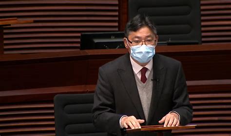 立會討論港車北上計劃 嚴剛倡放寬限制及設「大橋月票通行證」 香港 大公文匯網