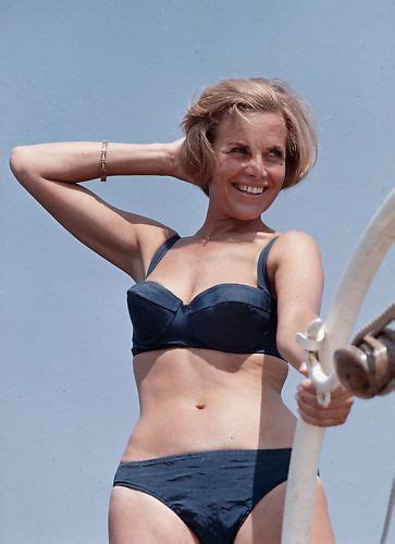 Famousfix Photo Honor Blackman