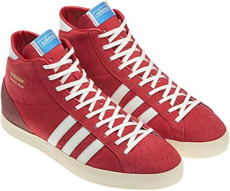 Adidasza We Are Loving This Vintage Classic Basketball Sneaker From