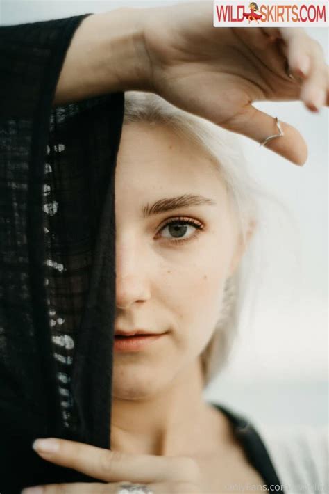 Eva Elfie Evaelfie Theevaelfie Nude OnlyFans Instagram Leaked Photo