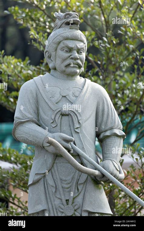 statue in chinese temple Stock Photo - Alamy