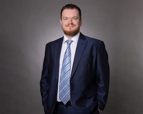 Major new contracts are likely next for vladimir popov 9