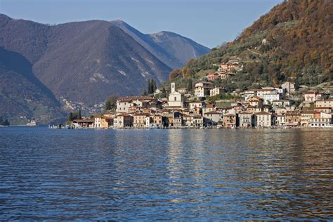 beautiful lakes  italy  map  touropia