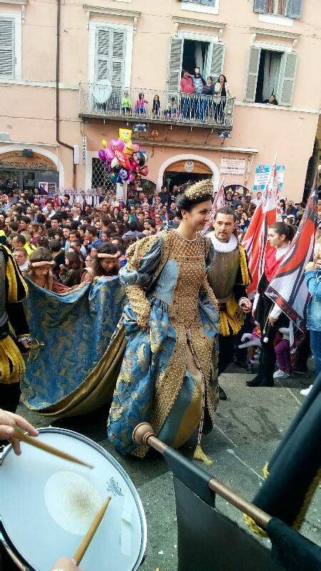 Marino Sagra Dell Uva Domenica Ottobre Corteo Storico Carri