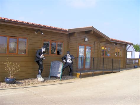 The Deepings Caravan Park, Market Deeping, Lincolnshire | Pitchup.com