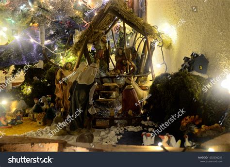 Guatemalan Christmas Nativity Scene Homemade Stock Photo 1602536257 ...