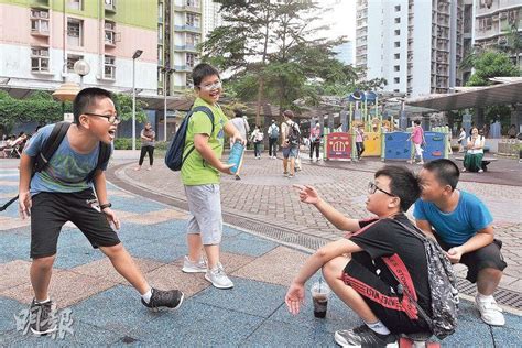 學童愈大 快樂指數愈低 20190828 港聞 每日明報 明報新聞網