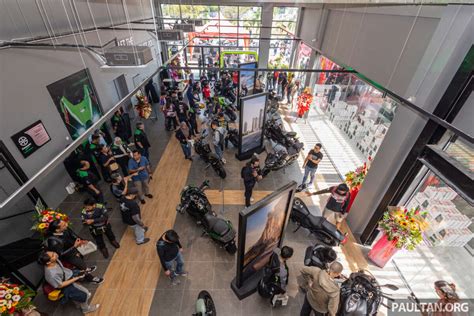 2023 Kawasaki Shah Alam Showroom Launch 13 BM Paul Tan S Automotive News