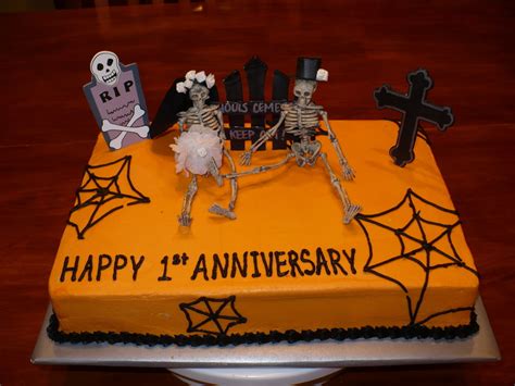 Halloween Anniversary Cake - CakeCentral.com