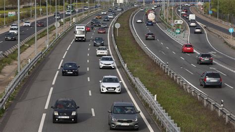 Complicaciones En Las Salidas De Madrid En El Segundo D A De La