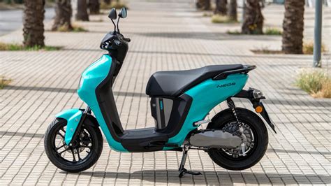 Yamaha NEO S Test Gebrauchte Bilder Technische Daten