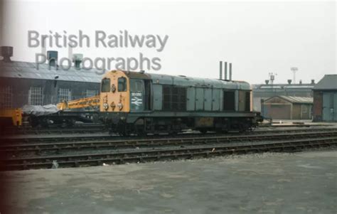 35mm Negative Br British Railway Diesel Loco Class 20 20050 At Doncaster 1983 £3 99 Picclick Uk