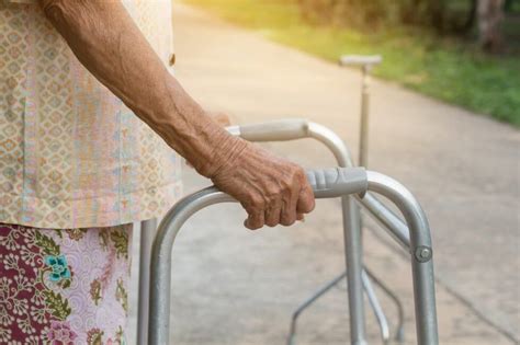 Fractura De Cadera Tipos Tratamientos Y Cuidados De Pacientes