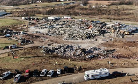 Kentucky Candle Factory Volunteer Rescuers Recount Tornado Horrors