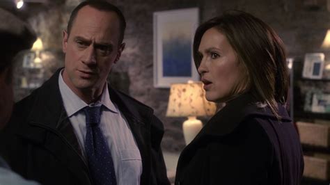 Detective Elliot Stabler And Detective Olivia Benson Benson And Stabler