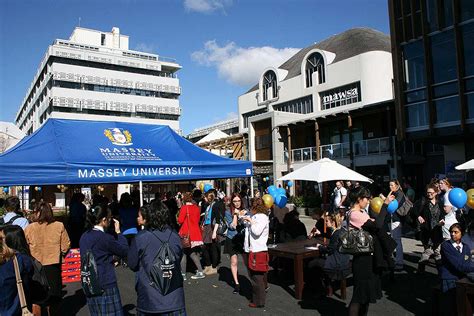 Entertaining and informative Wellington Open Day - Massey University