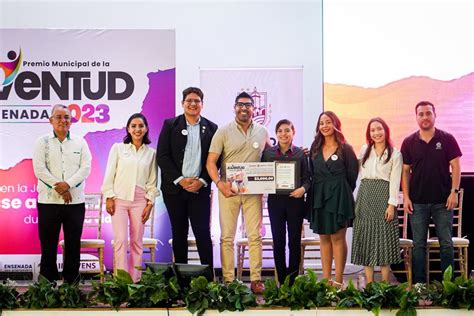 Entrega Armando Ayala Galardones Del Premio Municipal De La Juventud De