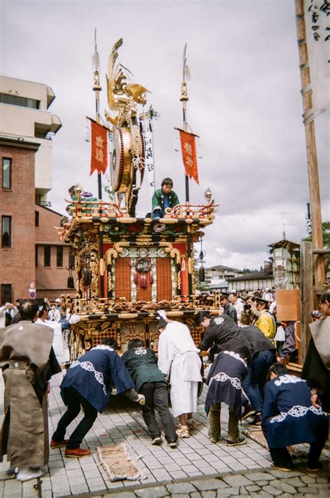 Japan Matsuri - The Best Traditional Festivals in Japan Month by Month