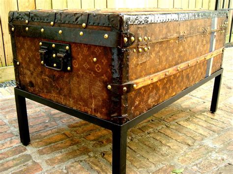 Vintage Louis Vuitton Trunk Coffee Table | semashow.com