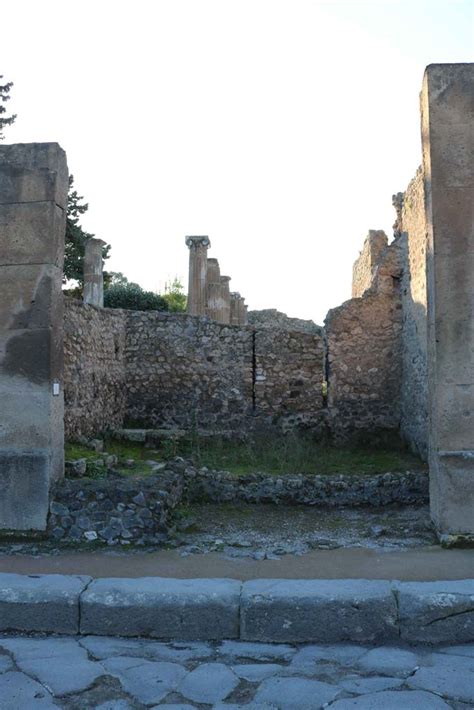 Viii Pompeii December Looking West To Entrance Doorway