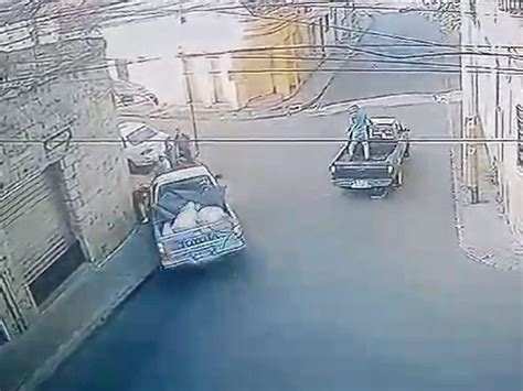 En Pleno And N Mujer Es Arrollada Por Un Veh Culo En Tegucigalpa