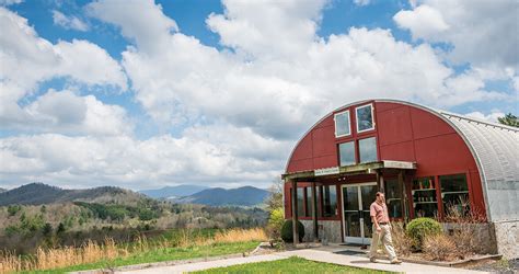 The Quiet Mountain Town of Burnsville Sees Growth | Our State