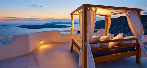 Santorini Honeymoon - Best Resorts & Guide for 2024 – tripbirdie.com