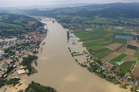 Donauhochwasser 2002 Zweite Welle Vom Mo 12 Bis Do 15 August Melk