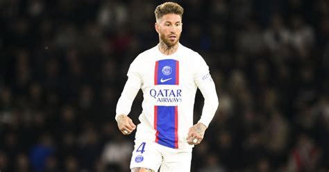 Sergio Ramos Doit Choisir Entre Messi Ou Ronaldo Crumpe