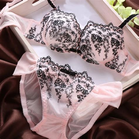 Women Lace Embroidery Lingerie Underwire Push Up Padded Bra Underwear