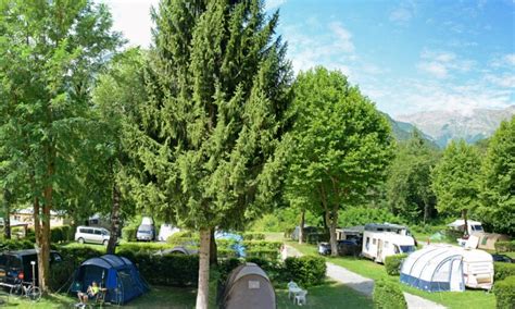 Camping A la Rencontre du Soleil in Le Bourg d Oisans Auvergne Rhône