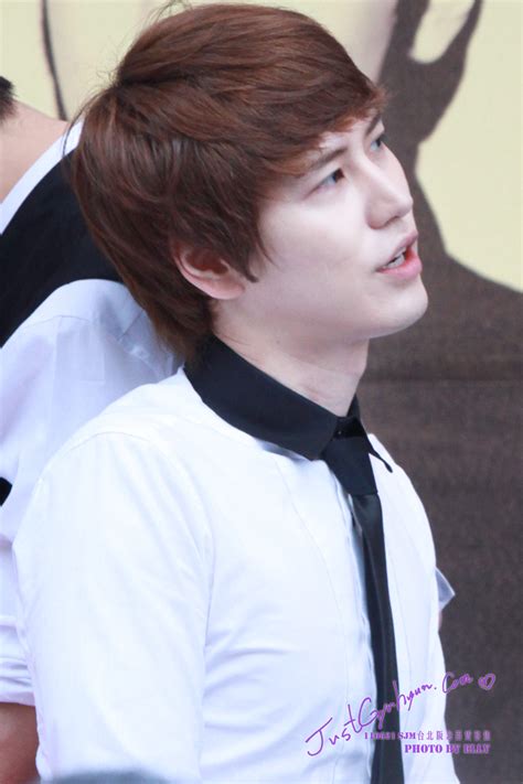 On Twitter Kyuhyun