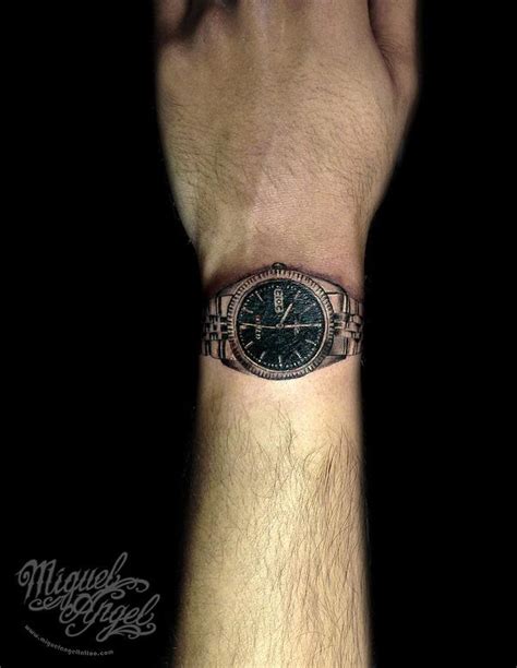 50 Eye-Catching Wrist Tattoo Ideas | Art and Design