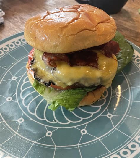 Homemade Bacon Cheeseburger R Burgers