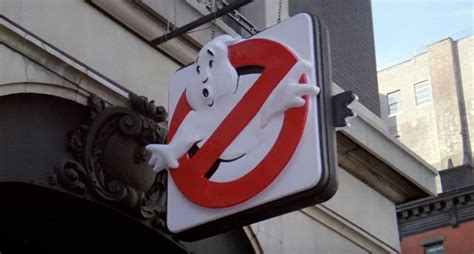 Ghostbusters Firehouse Sign Replica - Double-Sided and Illuminated ...