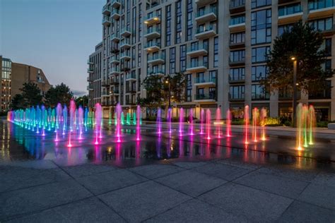 Jet Colour Changing Dry Plaza Fountain London Dock Fountains